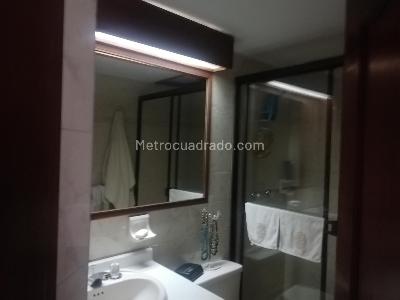 Apartamento en venta en Santa Barbara Occidental, Bogotá · foto 5 de 6