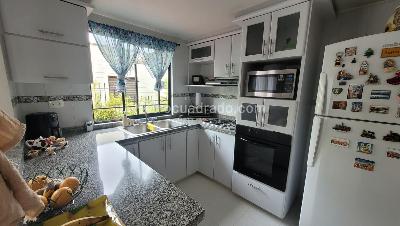 Casa de 3 alcobas en venta en San Marcel, Manizales, 81 m² · foto 6 de 20