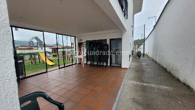 Casa de 3 alcobas en venta en San Marcel, Manizales, 81 m² · foto 18 de 20