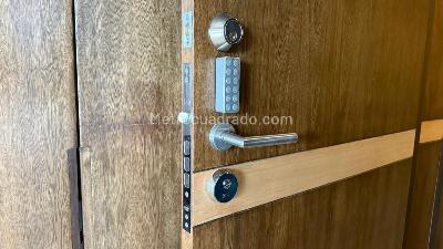 Apartamento de 1 alcoba en venta en Chico Norte, Bogotá, 64 m² · foto 14 de 16