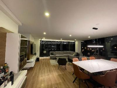 Apartamento de 2 alcobas en venta en Santa Ana Occidental, Bogotá, 114 m² · foto 12 de 19