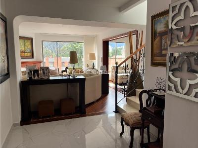 Apartamento en venta en Country Club, Bogotá · foto 8 de 20