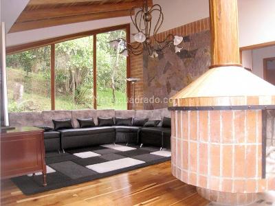Casa de 4 alcobas en venta en Bosques De Torca, Chía, 1800 m² · foto 3 de 20