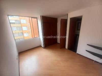 Apartamento de 3 alcobas en venta en Conjunto Reserva Del Lago, Cajicá, 63 m² · foto 9 de 15