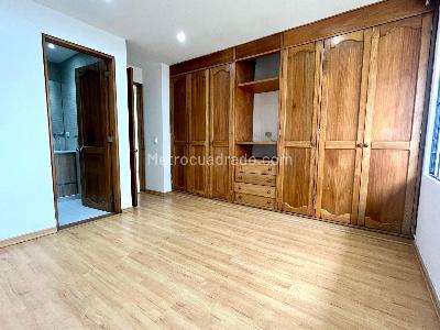 Apartamento de 3 alcobas en venta en El Contador, Bogotá, 97 m² · foto 4 de 15