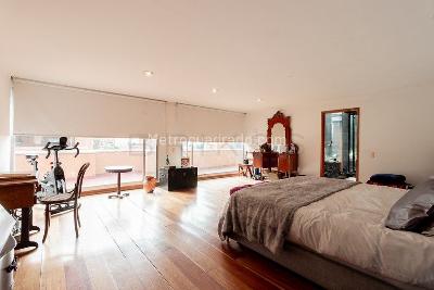 Apartamento de 3 alcobas en venta en Los Rosales, Bogotá, 412 m² · foto 7 de 20