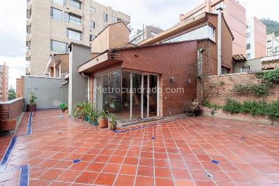 Apartamento de 3 alcobas en venta en Los Rosales, Bogotá, 412 m² · foto 19 de 20