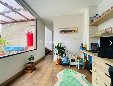 Casa de 3 alcobas en venta en Cajica, Cajicá, 189 m² · foto 17 de 20