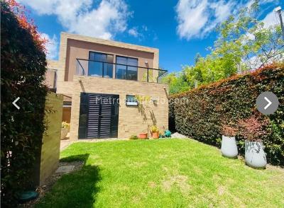 Casa de 3 alcobas en venta en Cajica, Cajicá, 189 m² · foto 2 de 20