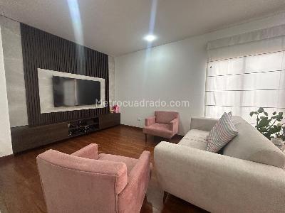 Casa de 3 alcobas en venta en Tiquiza, Chía, 152 m² · foto 2 de 19