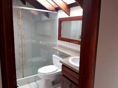 Casa de 4 alcobas en venta en Ub Los Geranios, Chía, 230 m² · foto 12 de 17