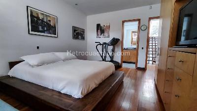 Casa de 3 alcobas en venta en Bellavista Rosales, Bogotá, 446 m² · foto 13 de 20