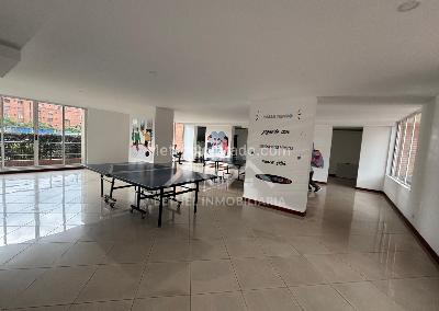 Apartamento de 3 alcobas en venta en Salitre Plaza, Bogotá, 234 m² · foto 18 de 19