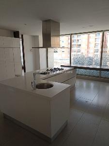 Apartamento en venta en Chico Norte, Bogotá · foto 4 de 20