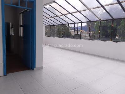 Casa de 5 alcobas en venta en Country Club, Bogotá, 348 m² · foto 5 de 20