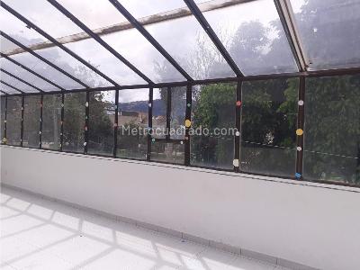 Casa de 5 alcobas en venta en Country Club, Bogotá, 348 m² · foto 6 de 20