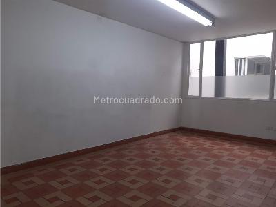 Casa de 5 alcobas en venta en Country Club, Bogotá, 348 m² · foto 12 de 20