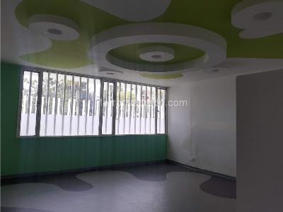 Casa de 5 alcobas en venta en Country Club, Bogotá, 348 m² · foto 14 de 20