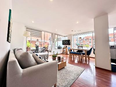 Apartamento de 2 alcobas en venta en Santa Barbara, Bogotá, 79 m² · foto 5 de 12