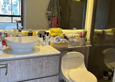 Apartamento de 2 alcobas en venta en El Chico Navarra, Bogotá, 80 m² · foto 10 de 16