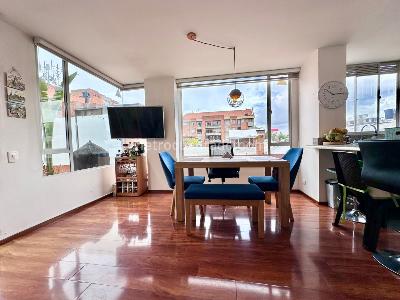 Apartamento de 2 alcobas en venta en Santa Barbara, Bogotá, 79 m² · foto 6 de 12