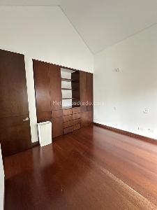Casa de 3 alcobas en venta en Cr Hacienda Fontanar El Nogal, Chía, 269 m² · foto 15 de 20