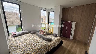 Casa de 3 alcobas en venta en Via Tiquiza Chía, Chía, 290 m² · foto 8 de 19
