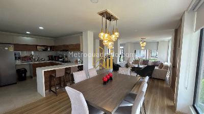 Casa de 3 alcobas en venta en Via Tiquiza Chía, Chía, 290 m² · foto 4 de 19