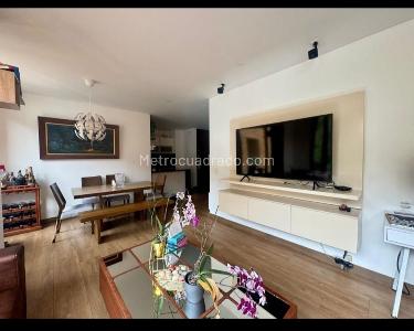 Apartamento de 2 alcobas en venta en La Cabrera El Refugio, Bogotá, 83 m² · foto 3 de 8