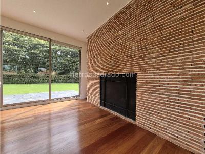 Casa de 3 alcobas en venta en Guaymaral, Bogotá, 1890 m² · foto 3 de 20