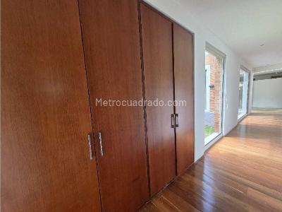 Casa de 3 alcobas en venta en Guaymaral, Bogotá, 1890 m² · foto 13 de 20