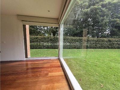 Casa de 3 alcobas en venta en Guaymaral, Bogotá, 1890 m² · foto 14 de 20