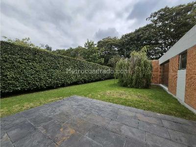 Casa de 3 alcobas en venta en Guaymaral, Bogotá, 1890 m² · foto 20 de 20