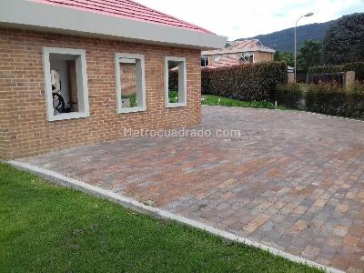 Casa de 4 alcobas en venta en San Simon Guaymaral, Bogotá, 350 m² · foto 5 de 15