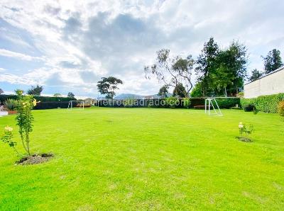 Casa de 4 alcobas en venta en Chia, Chía, 360 m² · foto 14 de 17