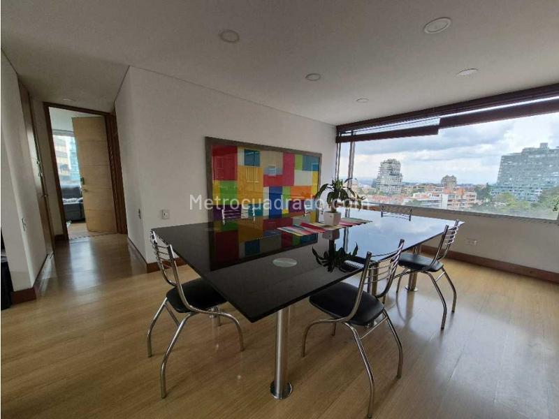 Apartamento en Arriendo, Refugio, Bogotá D.C. - Więcej