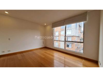 Apartamento de 3 alcobas en venta en Chico, Bogotá, 133 m² · foto 14 de 20