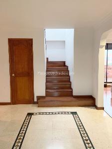 Apartamento de 3 alcobas en venta en Alcala, Bogotá, 200 m² · foto 7 de 20