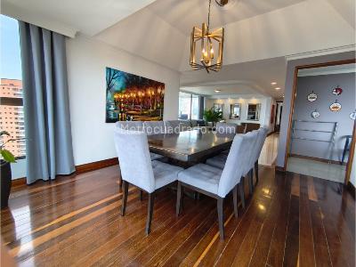 Apartamento de 4 alcobas en venta en El Poblado, Medellín, 250 m² · foto 4 de 19