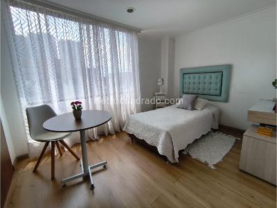 Apartamento de 4 alcobas en venta en El Poblado, Medellín, 250 m² · foto 9 de 19
