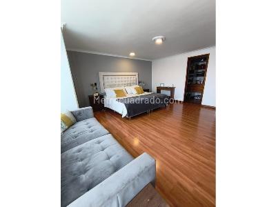 Apartamento de 4 alcobas en venta en El Poblado, Medellín, 250 m² · foto 17 de 19