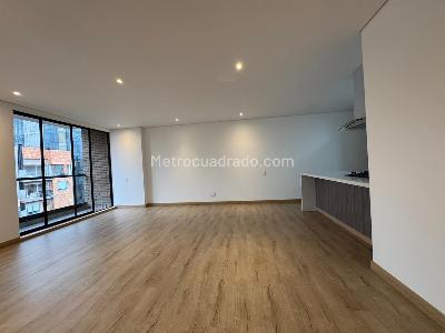 Apartamento de 2 alcobas en venta en Chico Navarra, Bogotá, 125 m² · foto 1 de 20