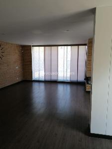 Casa de 3 alcobas en venta en Cajica, Cajicá, 200 m² · foto 3 de 20