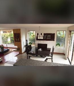 Casa de 5 alcobas en venta en Chía, Chía, 223 m² · foto 5 de 15