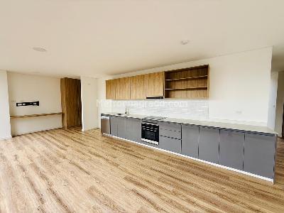 Apartamento en venta en Santa Barbara Oriental, Bogotá · foto 7 de 13