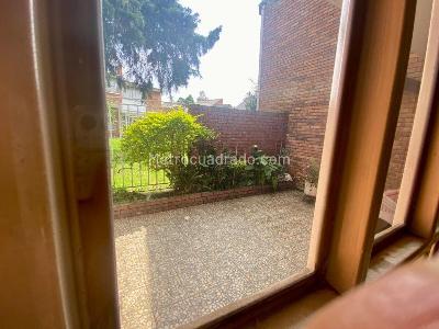 Casa de 3 alcobas en venta en Ub Cordoba, Bogotá, 274 m² · foto 15 de 18