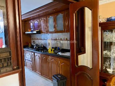Casa de 3 alcobas en venta en Ub Cordoba, Bogotá, 274 m² · foto 6 de 18