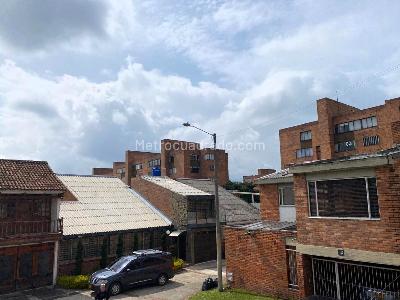 Casa de 3 alcobas en venta en Ub Cordoba, Bogotá, 274 m² · foto 18 de 18
