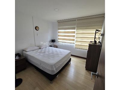 Apartamento de 2 alcobas en arriendo en El Poblado, Medellín, 74 m² · foto 15 de 19