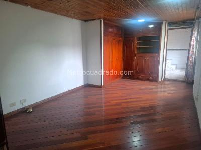 Casa de 3 alcobas en venta en Mandalay, Bogotá, 250 m² · foto 14 de 20